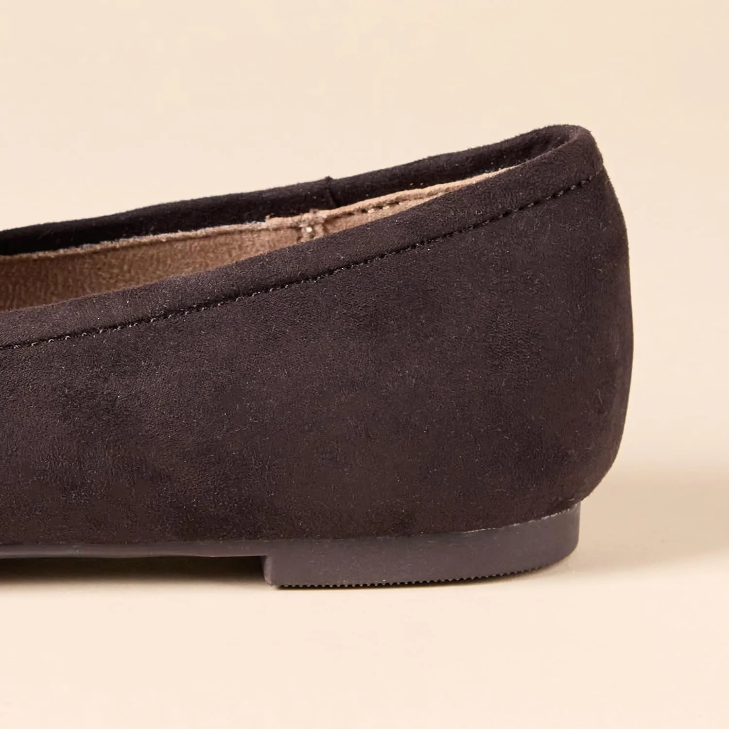 Amazon Essentials Women's Soft Minimal Loafer
