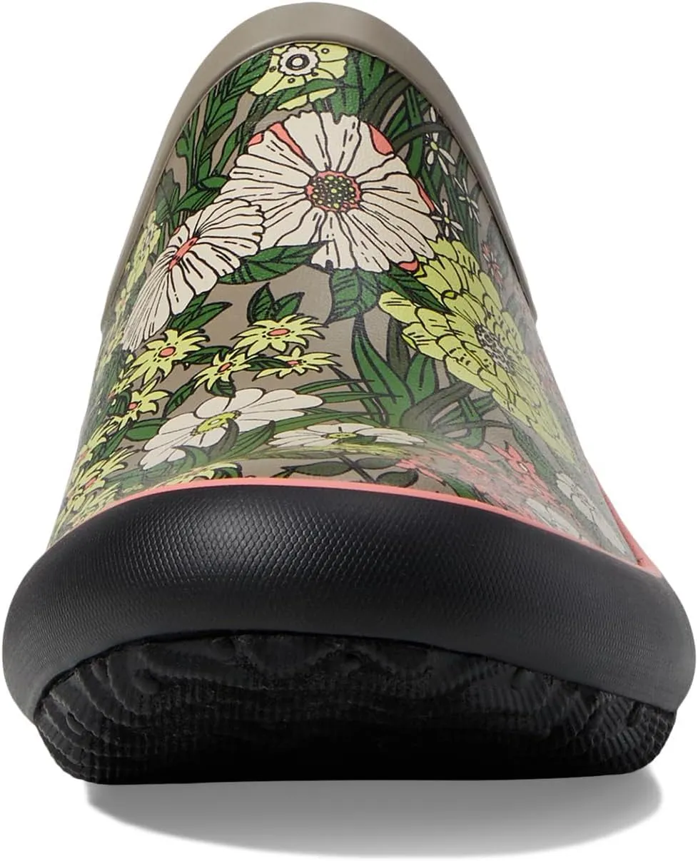 BOGS Women's Patch Clog Garden