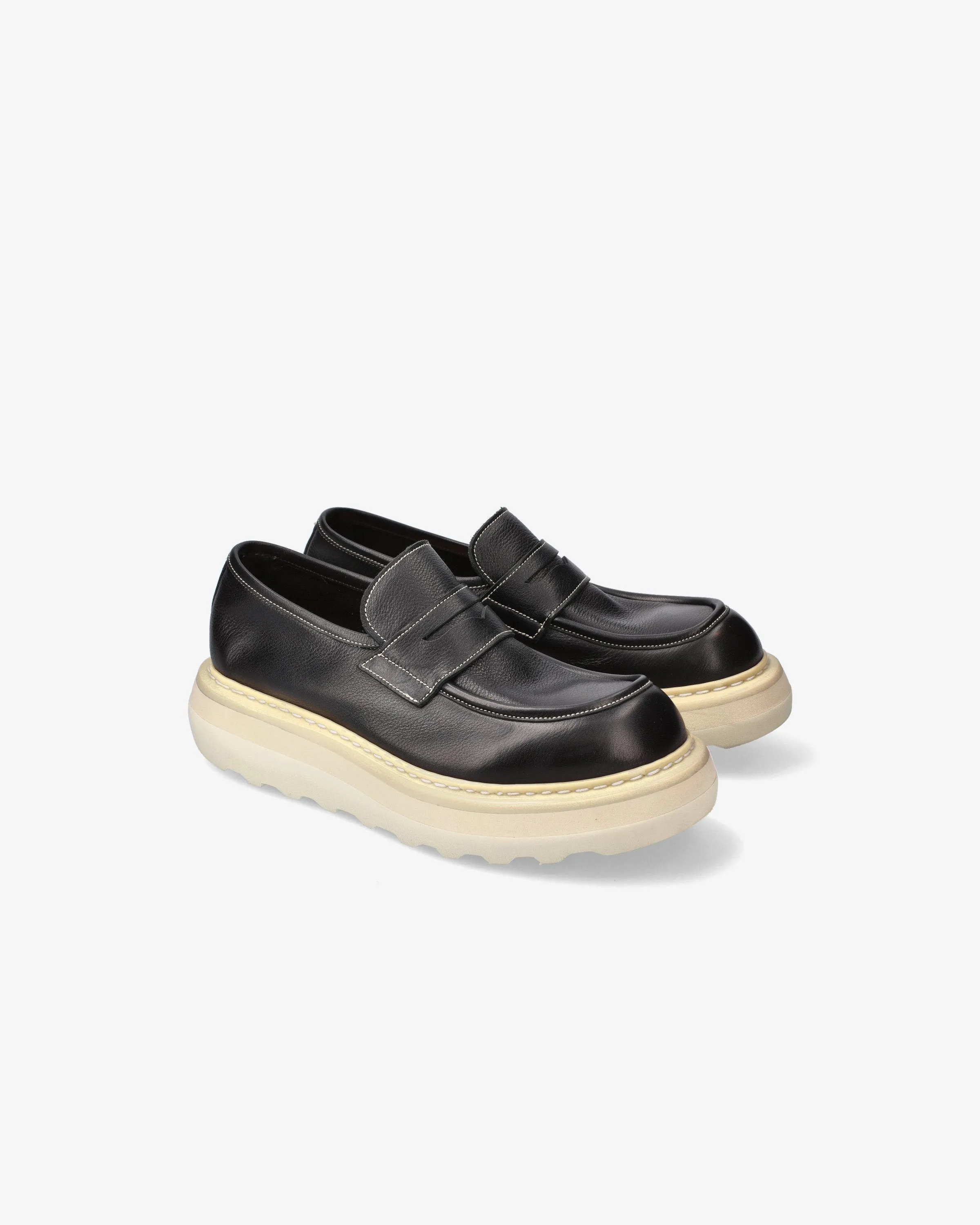 City Moccasin with Edge on Bowl