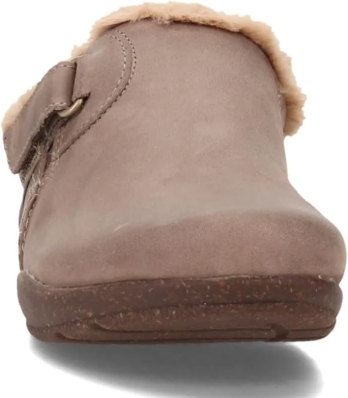 Clarks Women's Roseville Clog