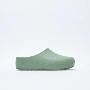 Crocs - Classic Energy Quiet Clog (Moss)