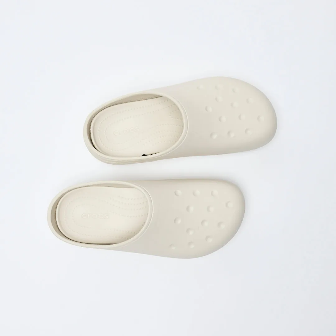 Crocs - Classic Energy Quiet Clog (Stucco)