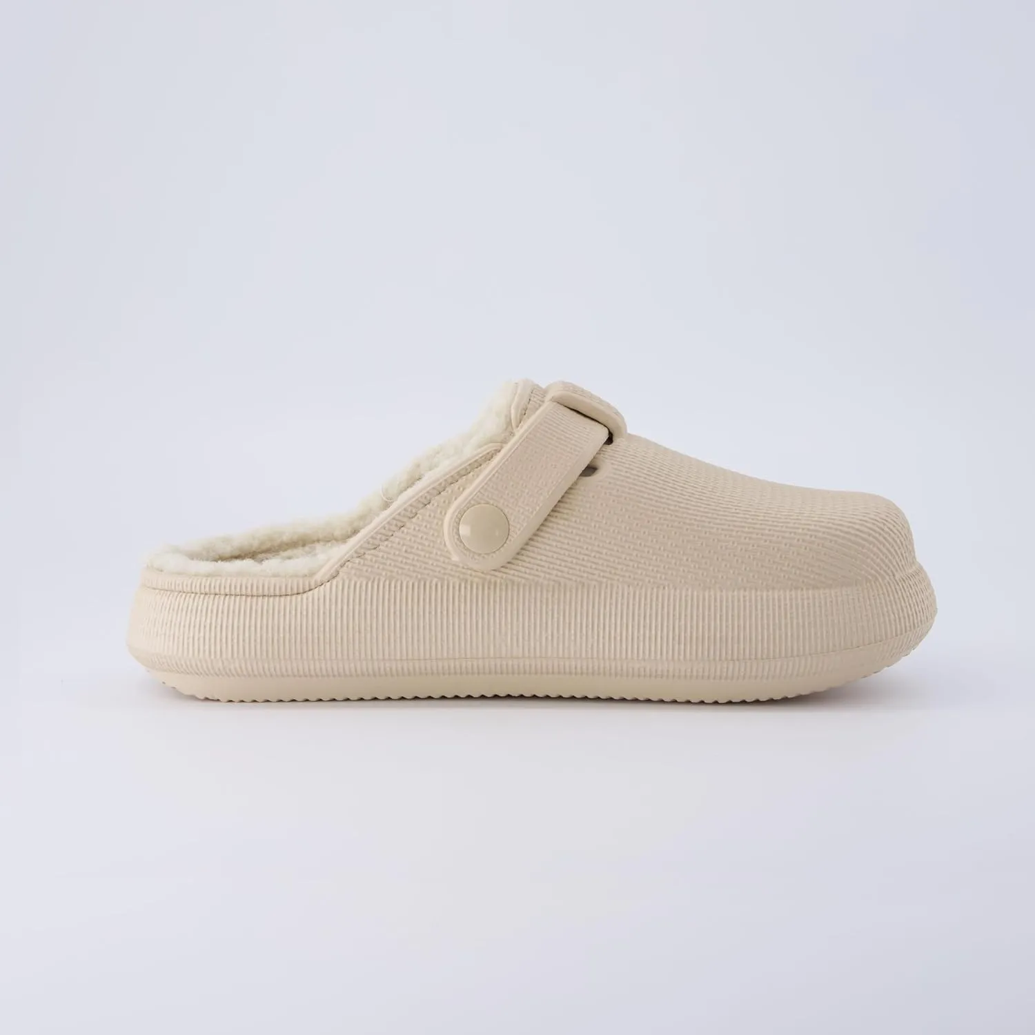 CUSHIONAIRE Women's Fable Recovery Clog with Faux Fur Lining and  Comfort