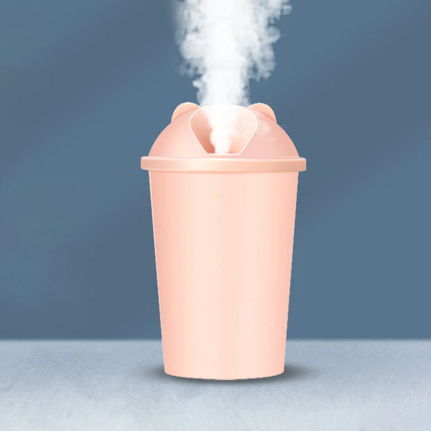 Cute Bear-Shaped USB Humidifier Cup with Multicolor Light