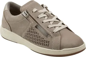 Earth® Women's Netta Casual Sneaker, Silver 040, 8 W