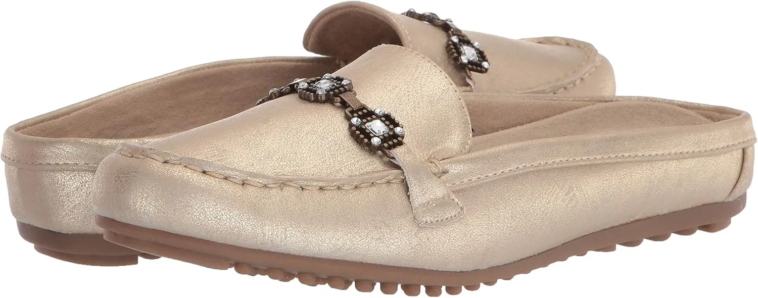 Easy Street Women's Flat Sneaker