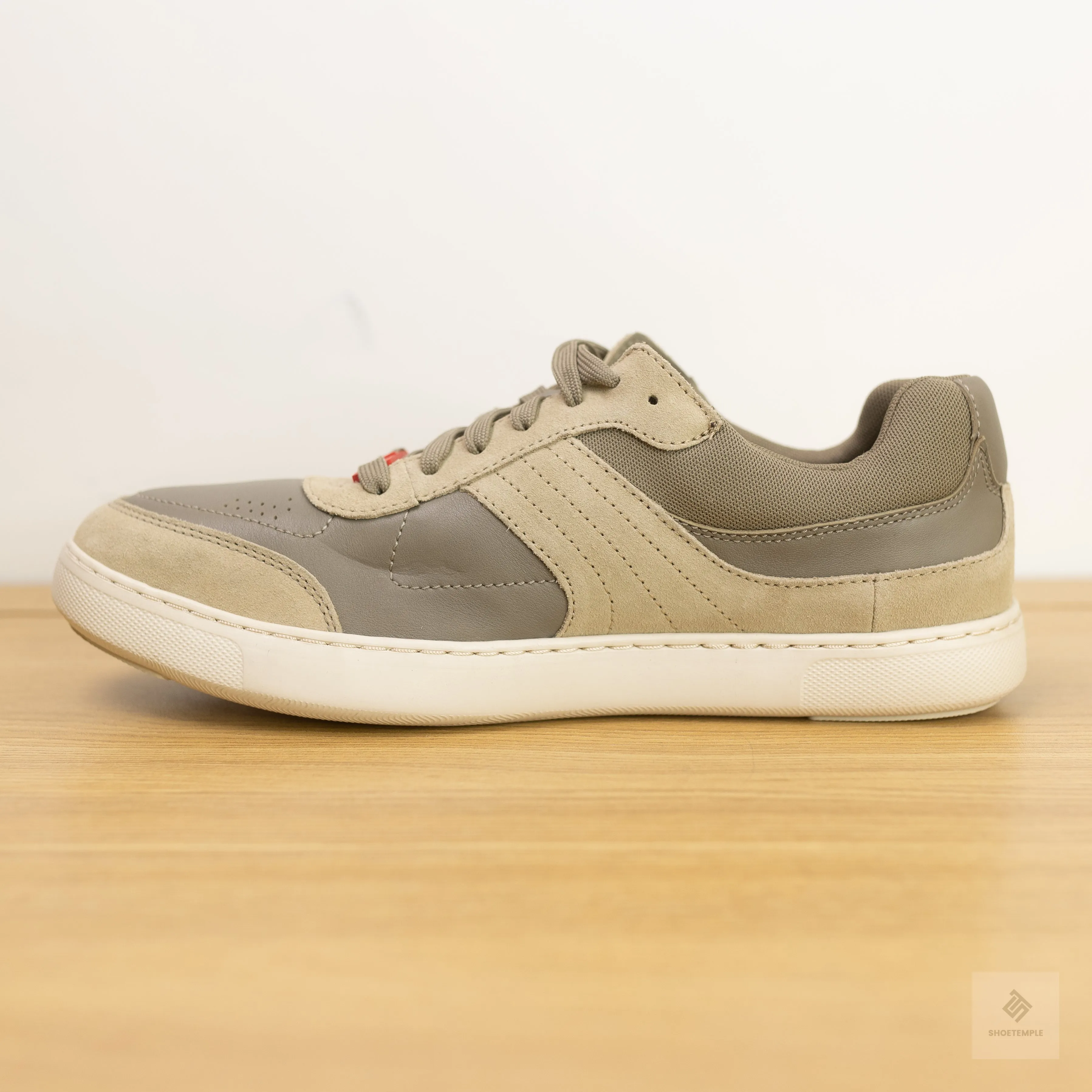 Fitflop Caleb Leather Sneakers