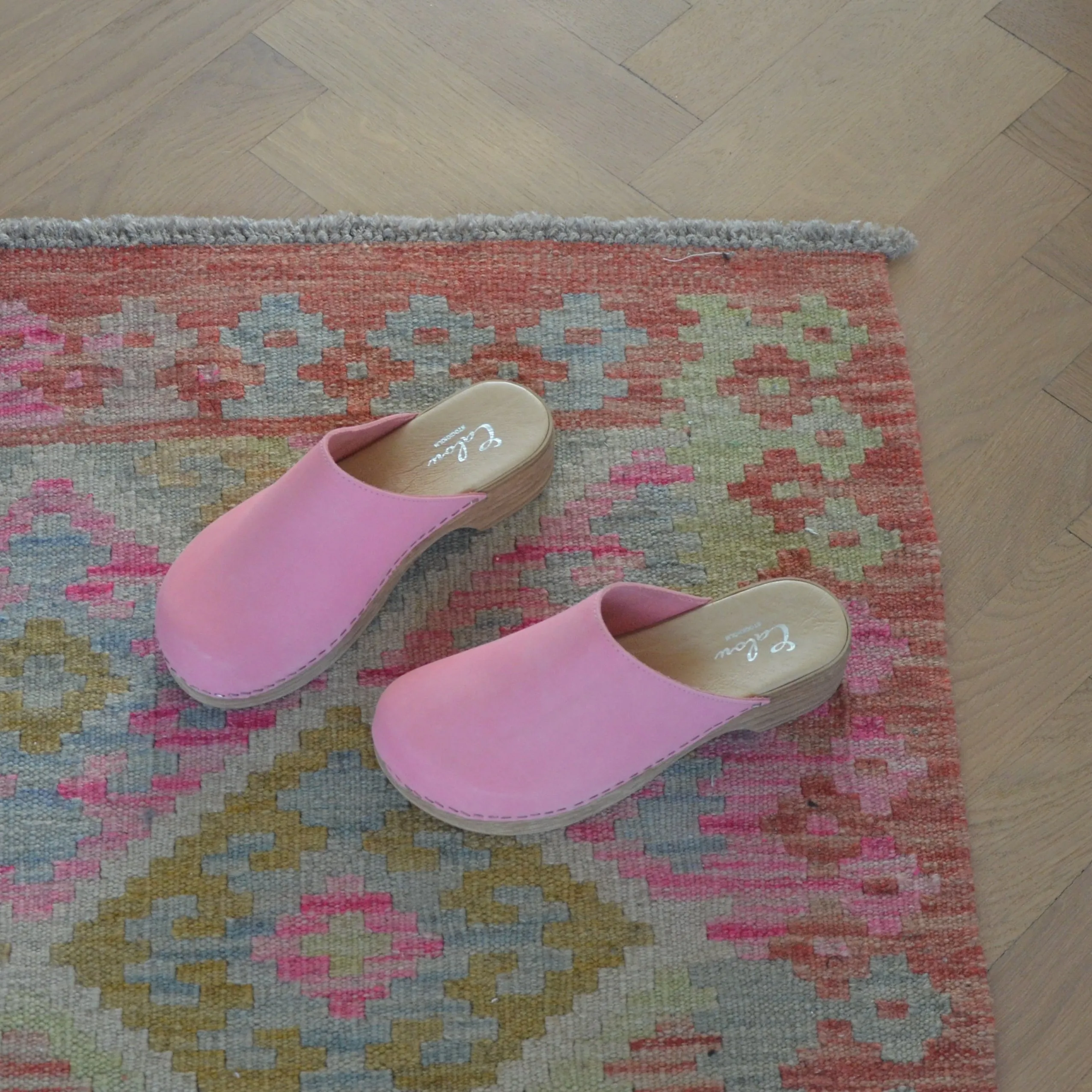 Helena Pink