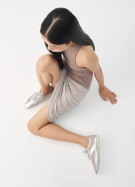 Hillary Sneaker in Silver