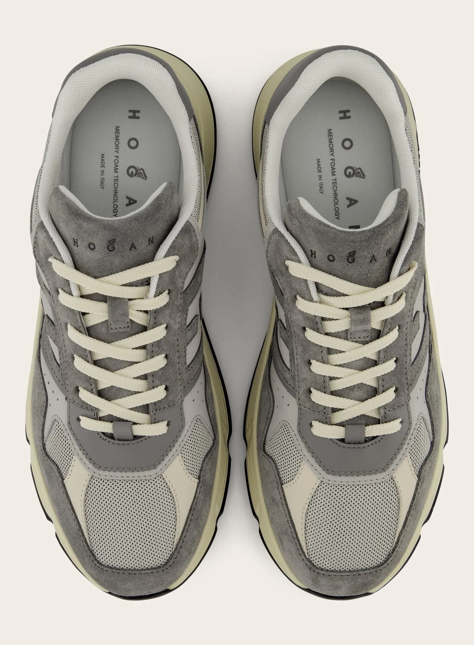 Hyperlight sneaker van suède