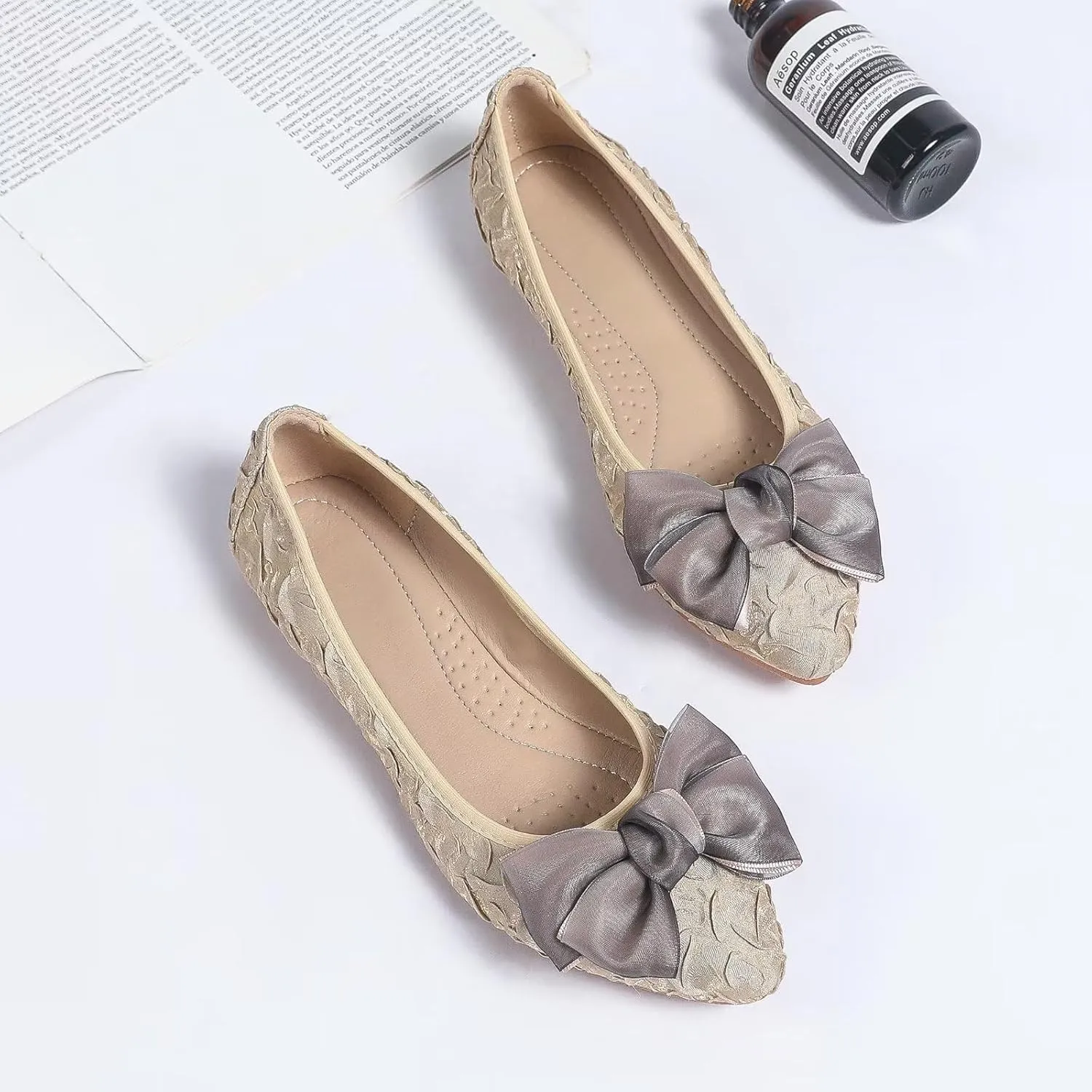 INEELUYI Women's Slip on Foldable Ballet Flats Bow Pointy Toe Comfortable Walking Flat Shoes