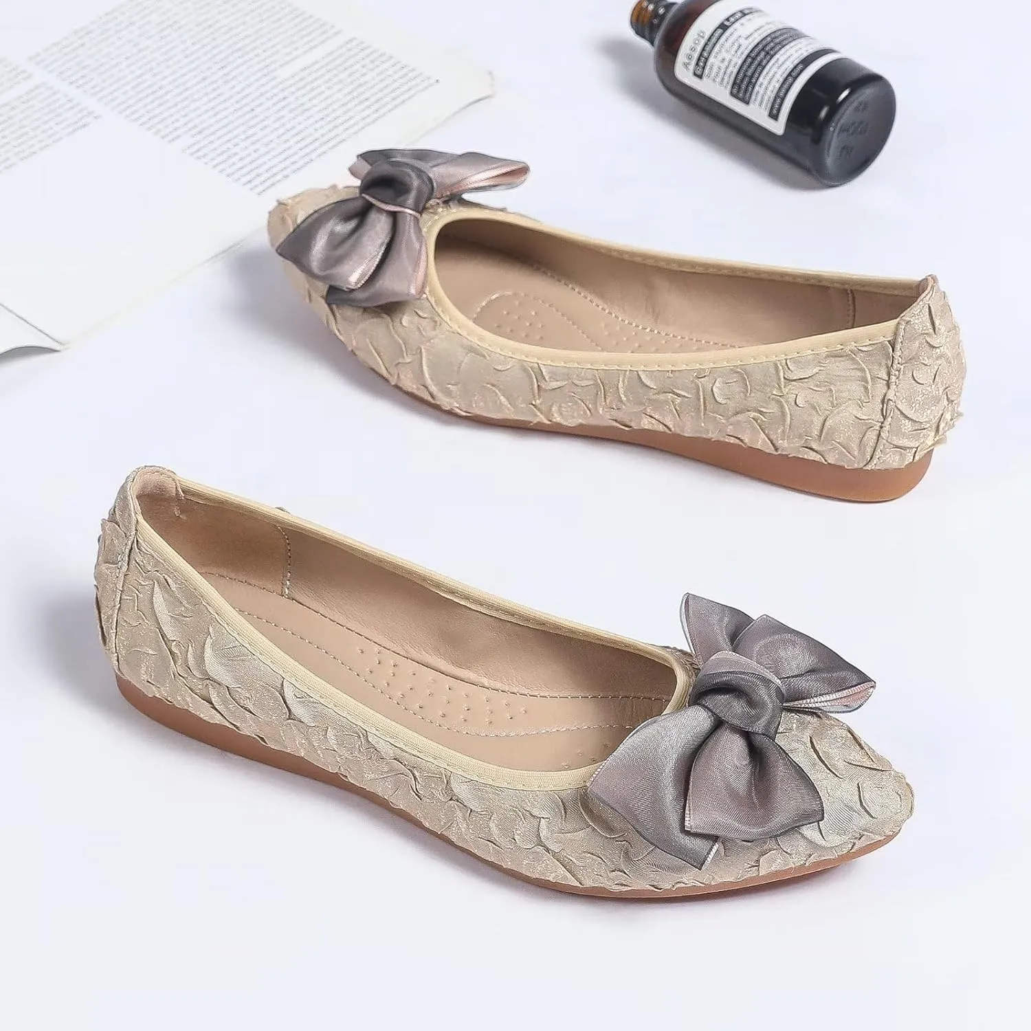 INEELUYI Women's Slip on Foldable Ballet Flats Bow Pointy Toe Comfortable Walking Flat Shoes