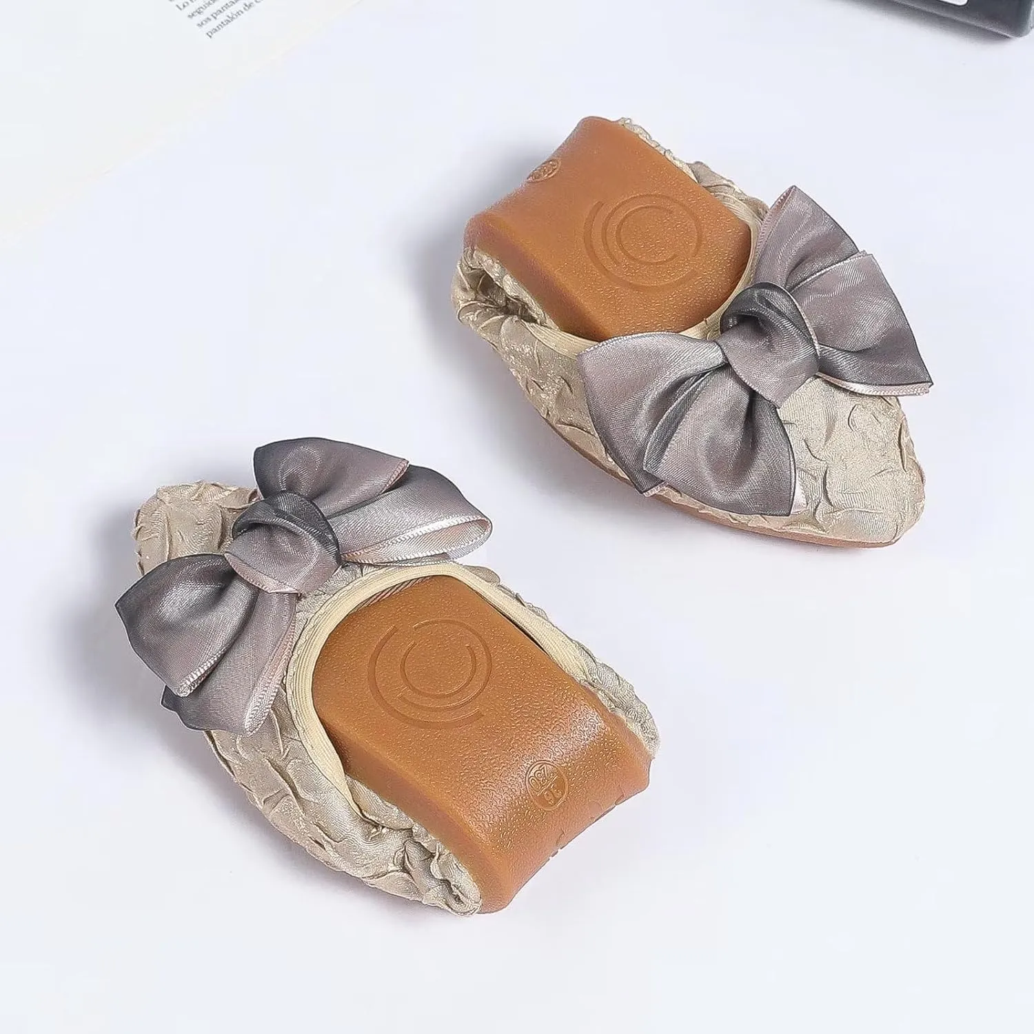 INEELUYI Women's Slip on Foldable Ballet Flats Bow Pointy Toe Comfortable Walking Flat Shoes