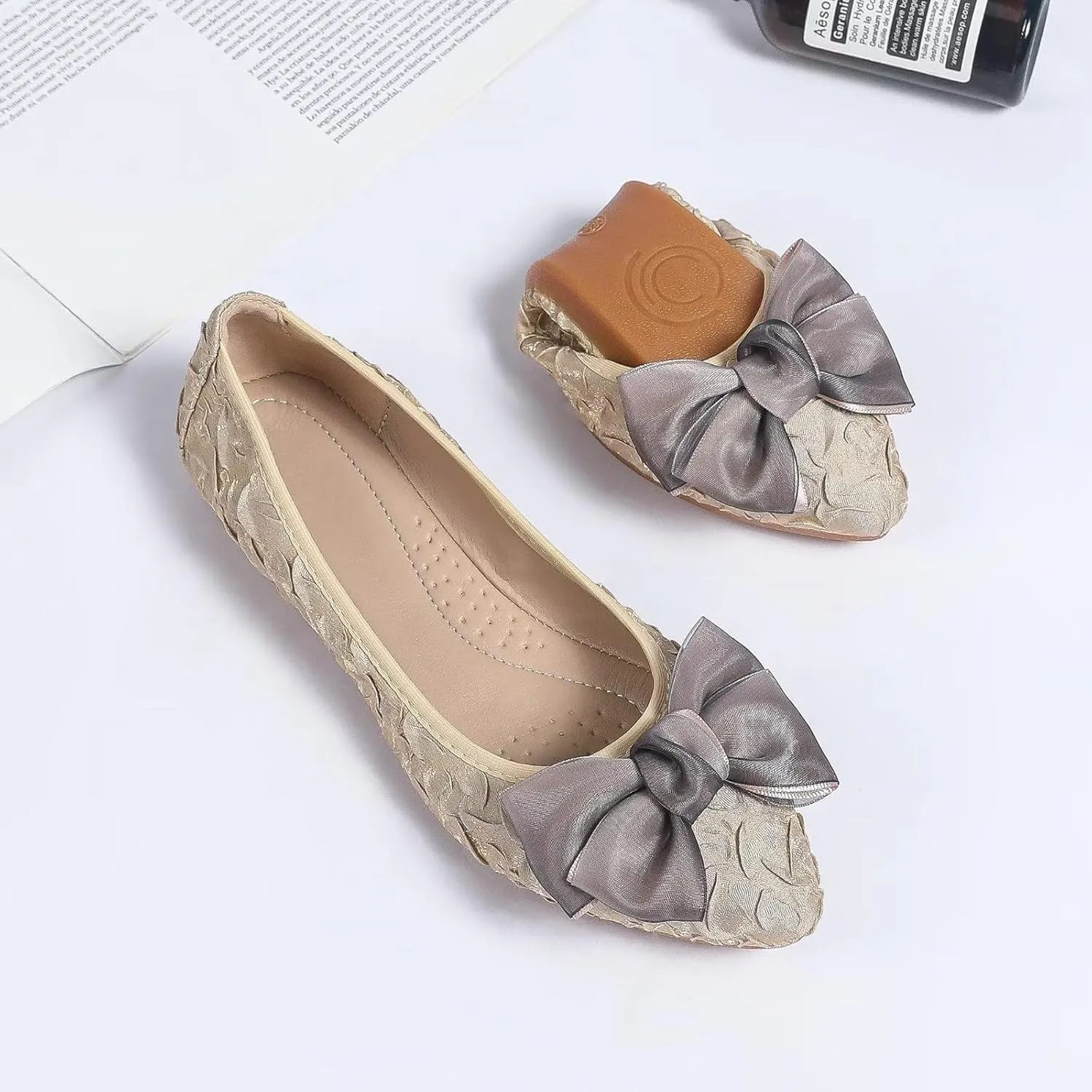 INEELUYI Women's Slip on Foldable Ballet Flats Bow Pointy Toe Comfortable Walking Flat Shoes