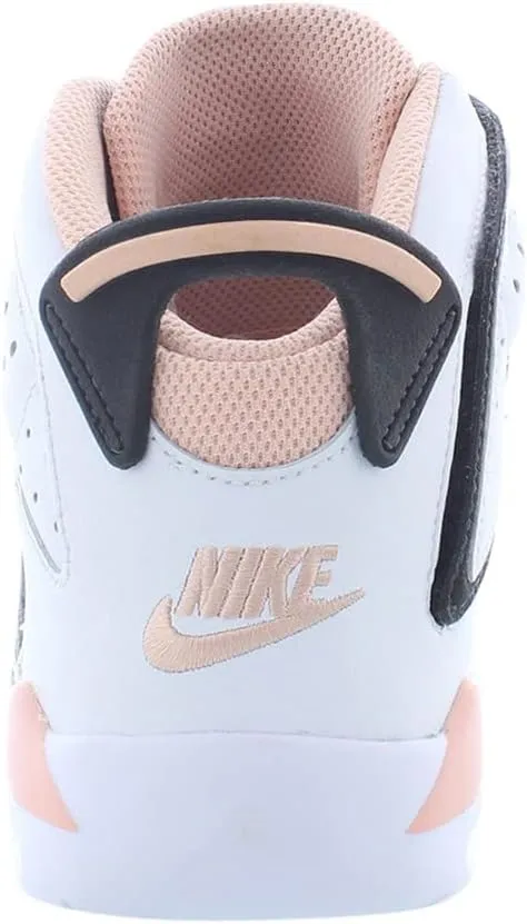 Jordan Girl's Air VI Retro Low Shoe (Big Kid)