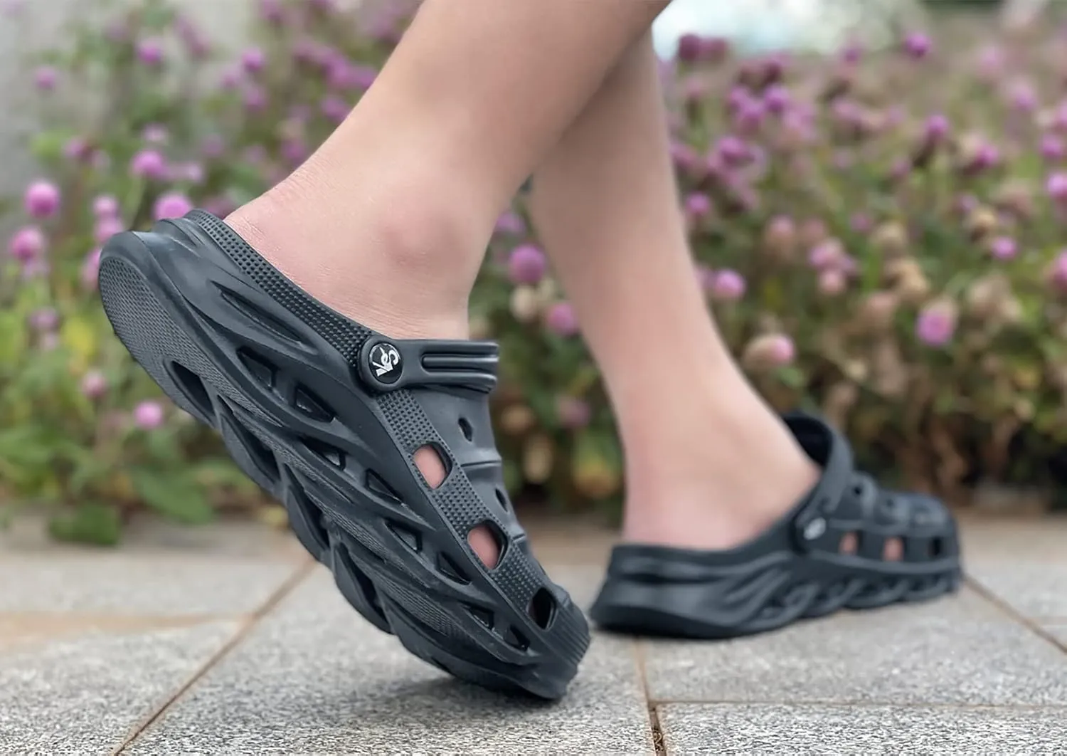 KEMISANT Men Clogs, Unisex Slip-on Yard Garden Shoes Mules Cleaner Shoes House Work Cushioned Supportive