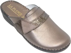 La Plume Womens Santori Slip-On Clog