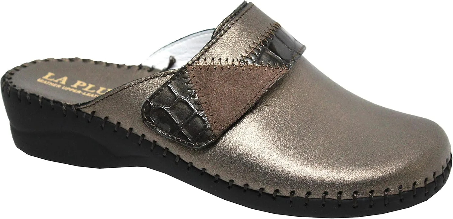 La Plume Womens Santori Slip-On Clog