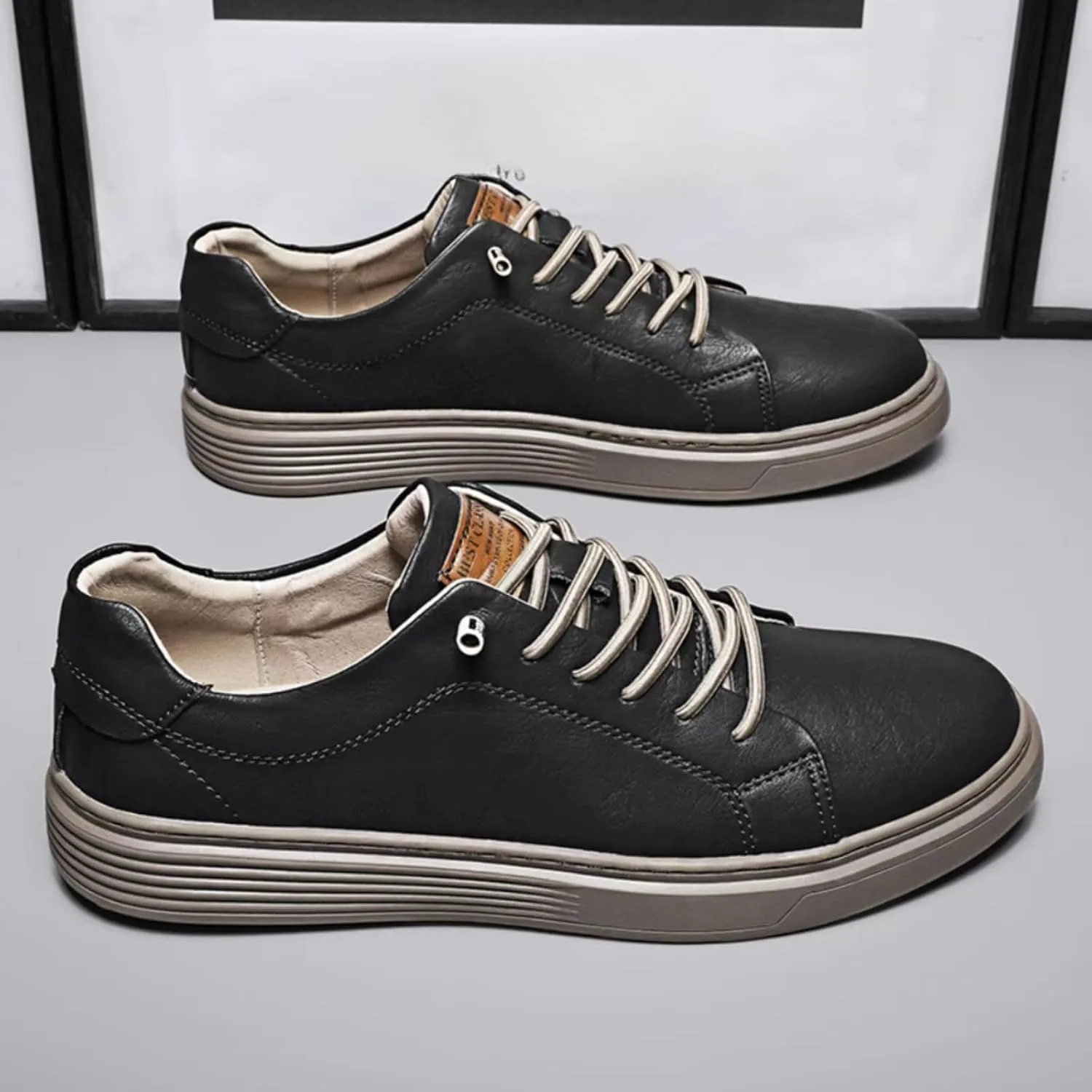 Mens Casual Slip-on Leather Sneakers with Elastic Band Classical Retro Breathable Flats Walking Oxford Shoes