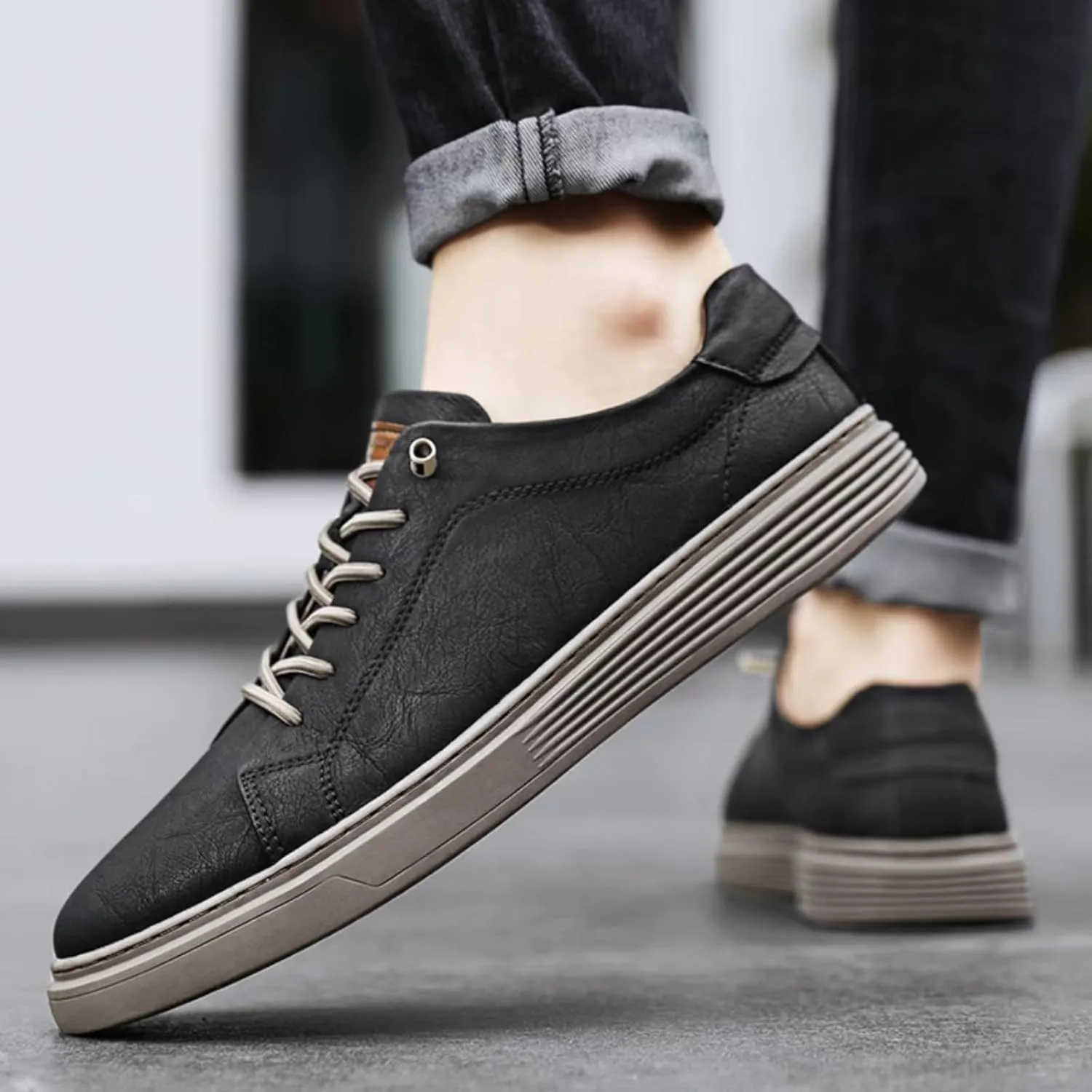 Mens Casual Slip-on Leather Sneakers with Elastic Band Classical Retro Breathable Flats Walking Oxford Shoes