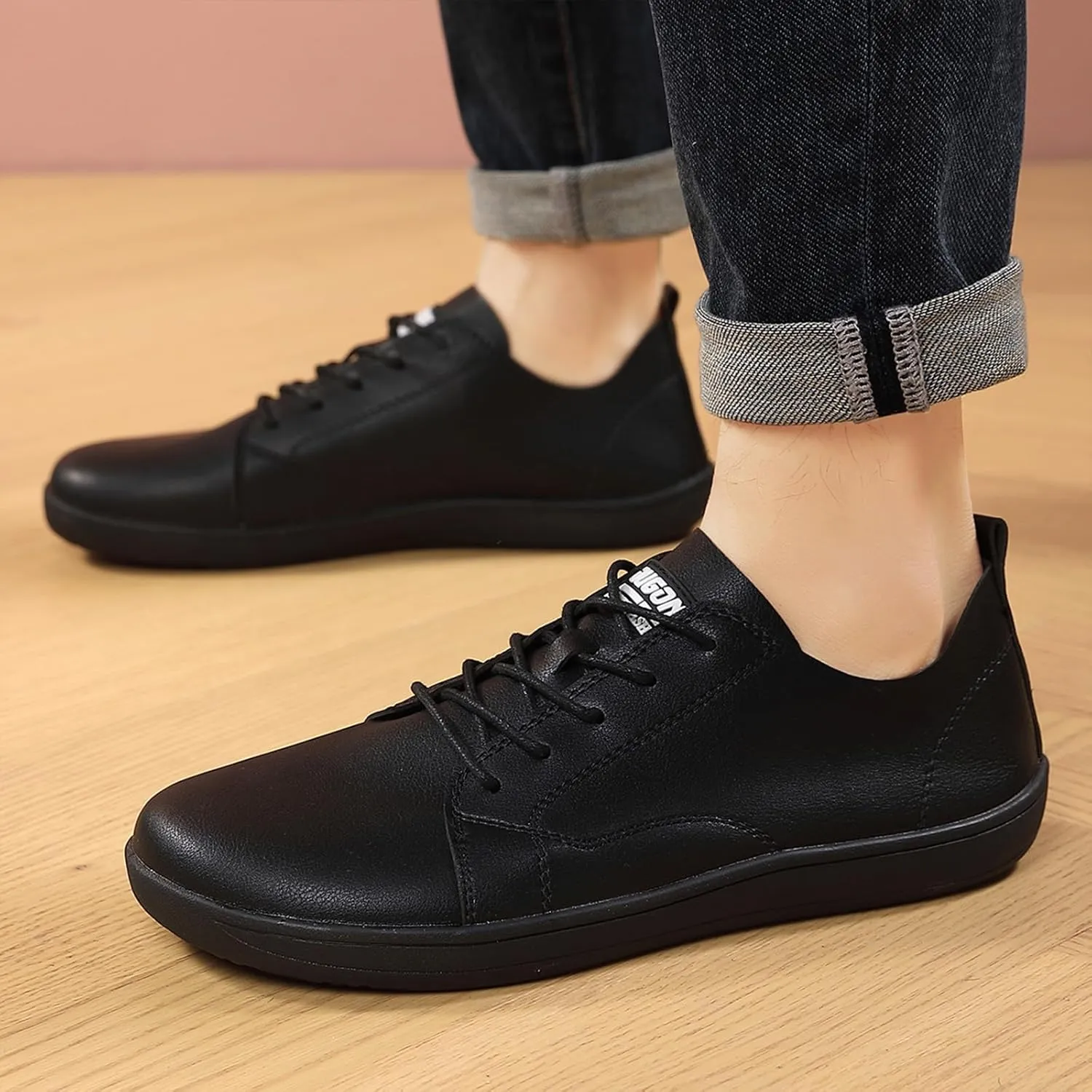 Men's Leather Wide Toe Minimalist Barefoot Shoes Casual Lace-Up Lightweight Zero Drop Sole Walking Running Shoes Comfortable Gym Trail Trainer Sneakers