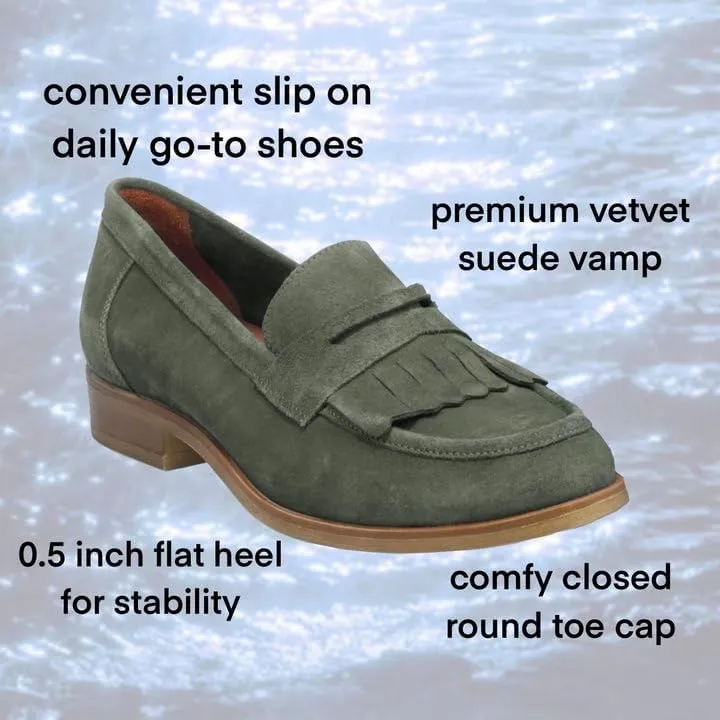 MOOMMO Women Comfortable Suede Loafers Flats Round Closed Toe Slip On Flat Penny Loafers Office Ladies Work Wingtip Oxford Loafer Shoes Dressy Casual Club Church Driver Flats Fall Winter 4-11 M US