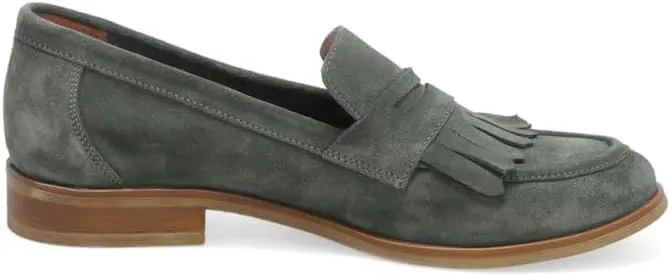 MOOMMO Women Comfortable Suede Loafers Flats Round Closed Toe Slip On Flat Penny Loafers Office Ladies Work Wingtip Oxford Loafer Shoes Dressy Casual Club Church Driver Flats Fall Winter 4-11 M US