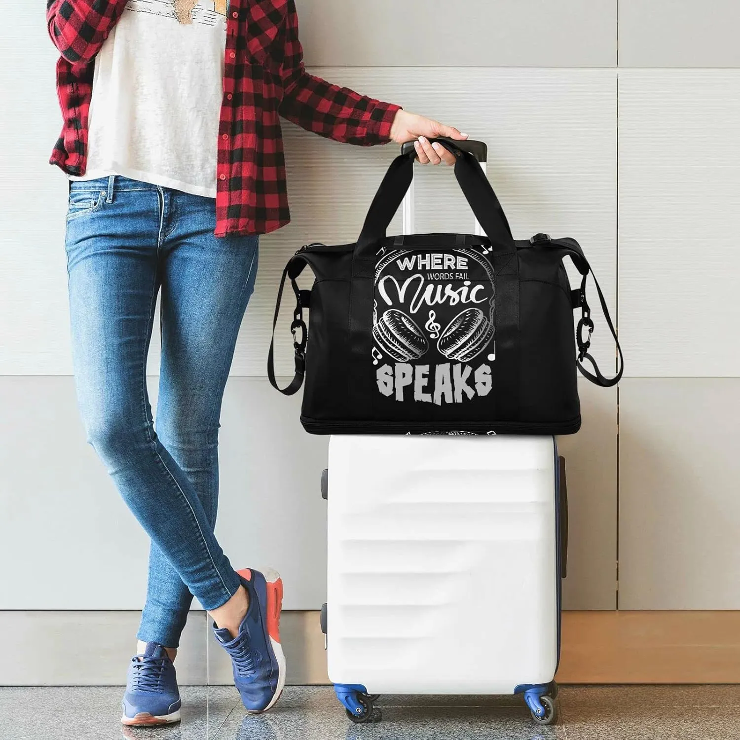 Music Notes Earphone with Where Words Fail, Music Speaks on Black Foldable Travel Bag, Camping Luggage bag, Portable Gym Bag, Sports Bag, Toiletry Bag with Handles Adjustable Shoulder Strap