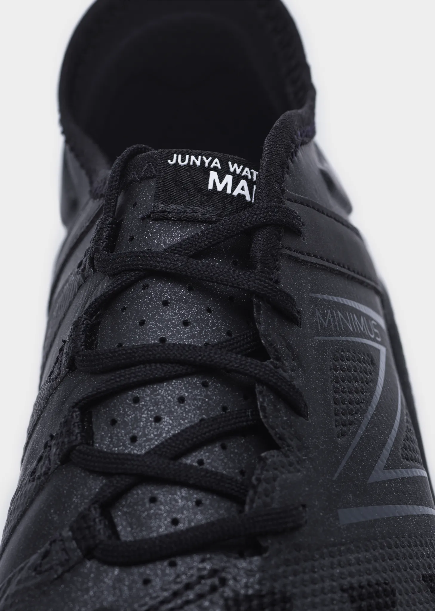 New Balance Minimus UX200L — Black