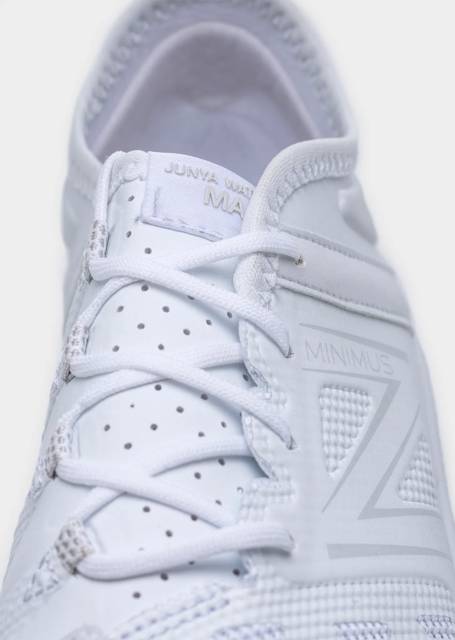 New Balance Minimus UX200L — White