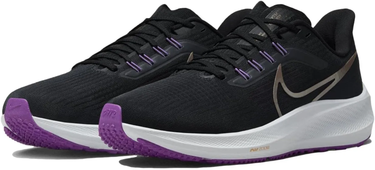 Nike Men's Running Shoe