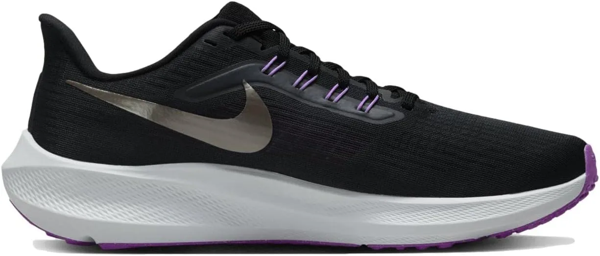 Nike Men's Running Shoe