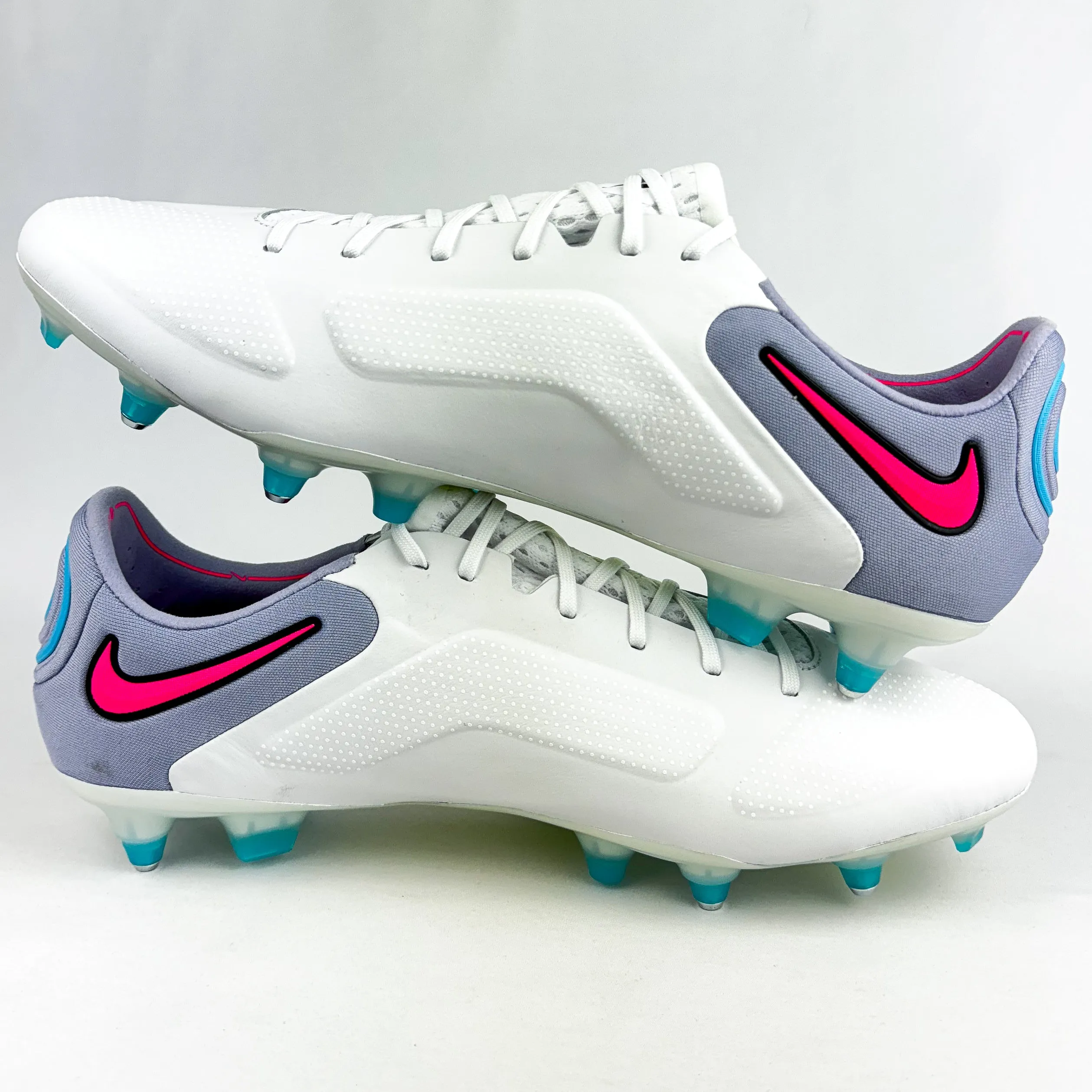 Nike Tiempo Legend 9 Elite AC SG-Pro - White/Baltic Blue/Pink Blast/Black *In Box*