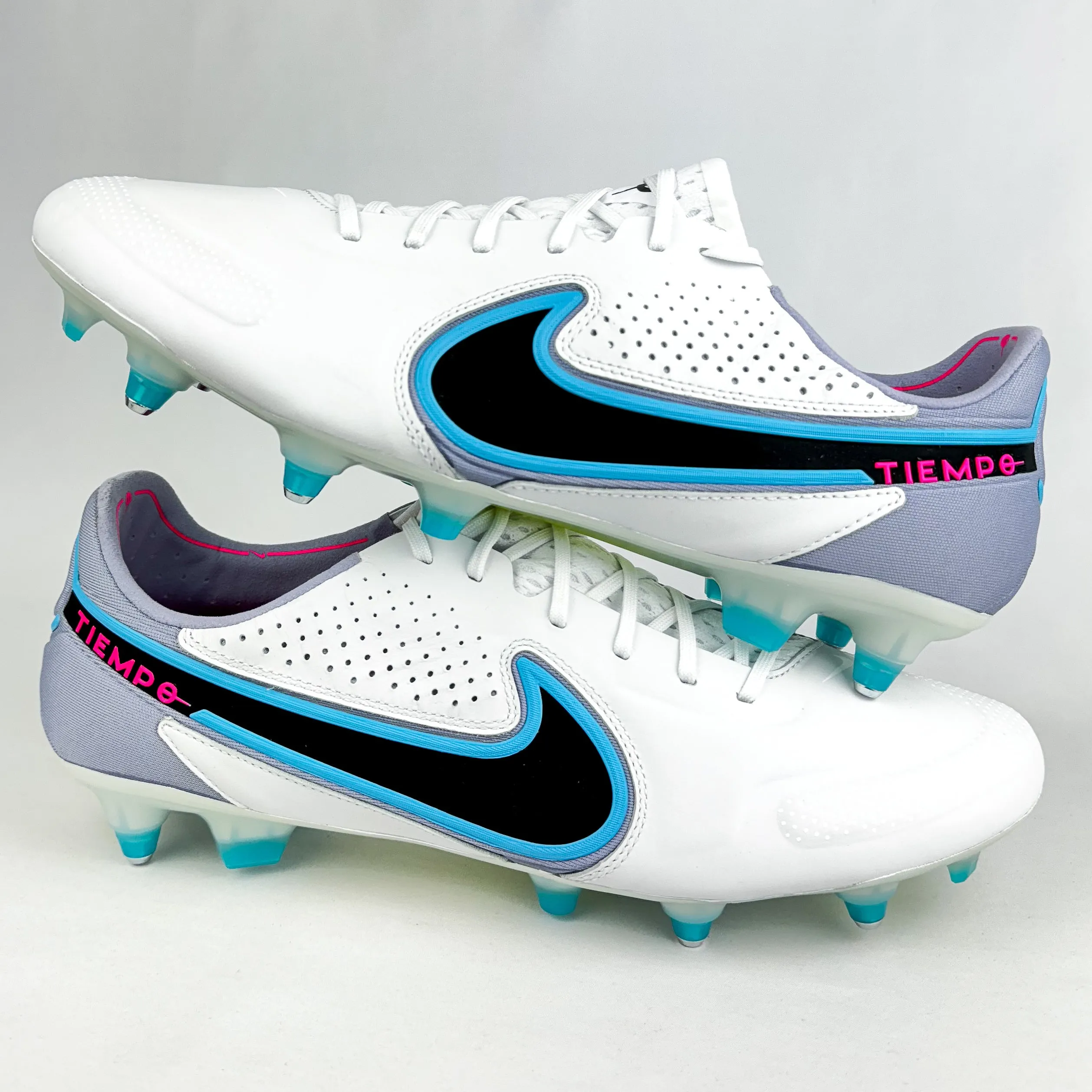 Nike Tiempo Legend 9 Elite AC SG-Pro - White/Baltic Blue/Pink Blast/Black *In Box*