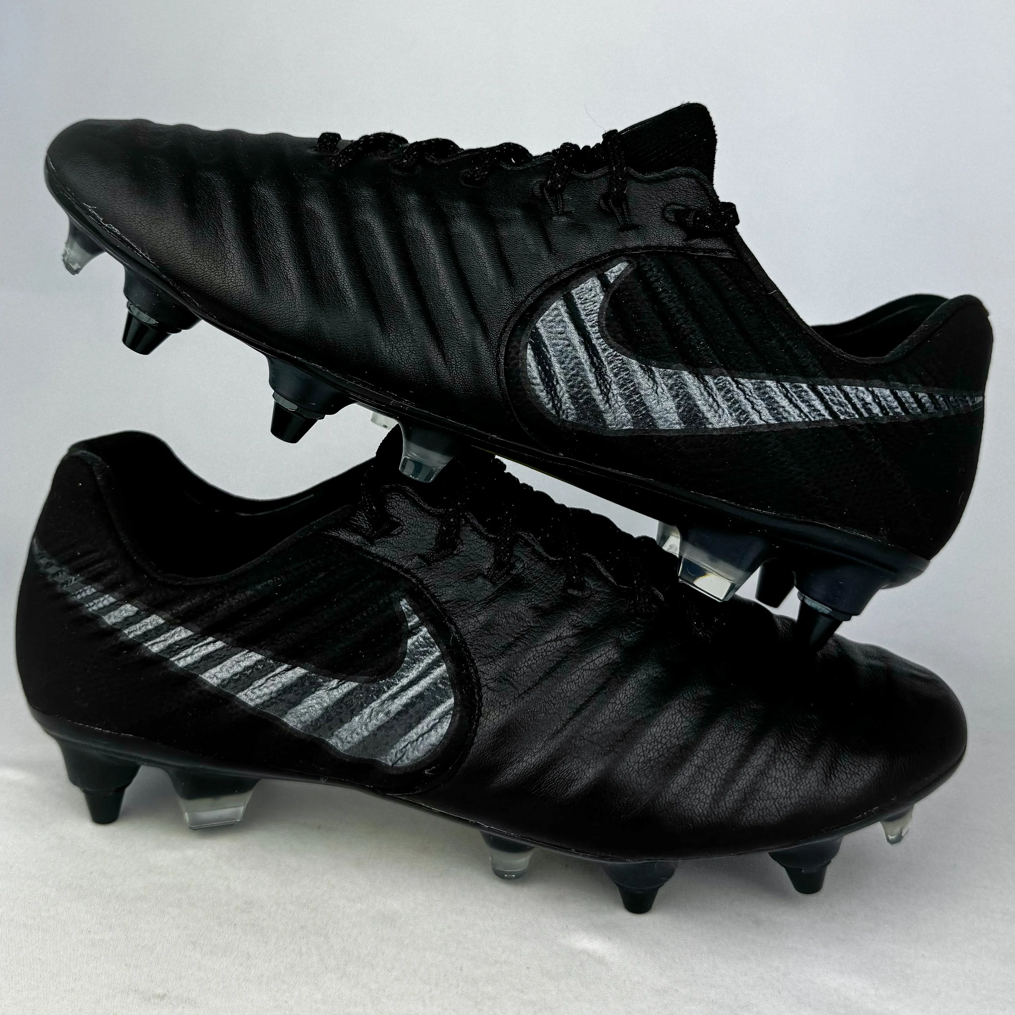 Nike Tiempo Legend VII Elite Anti-Clog SG-Pro - Black/Black *Brand New*