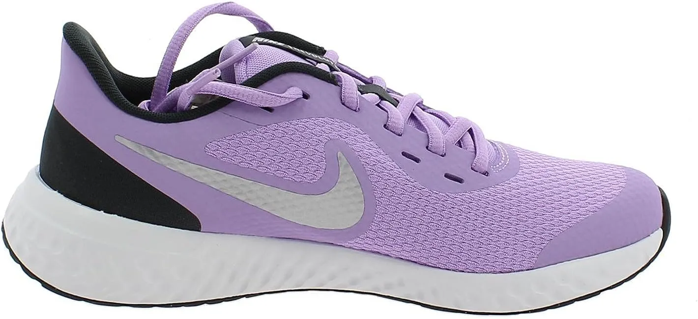 Nike Unisex Revolution 5 Grade School Running Shoe, Kids