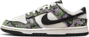 Nike Women's Modern