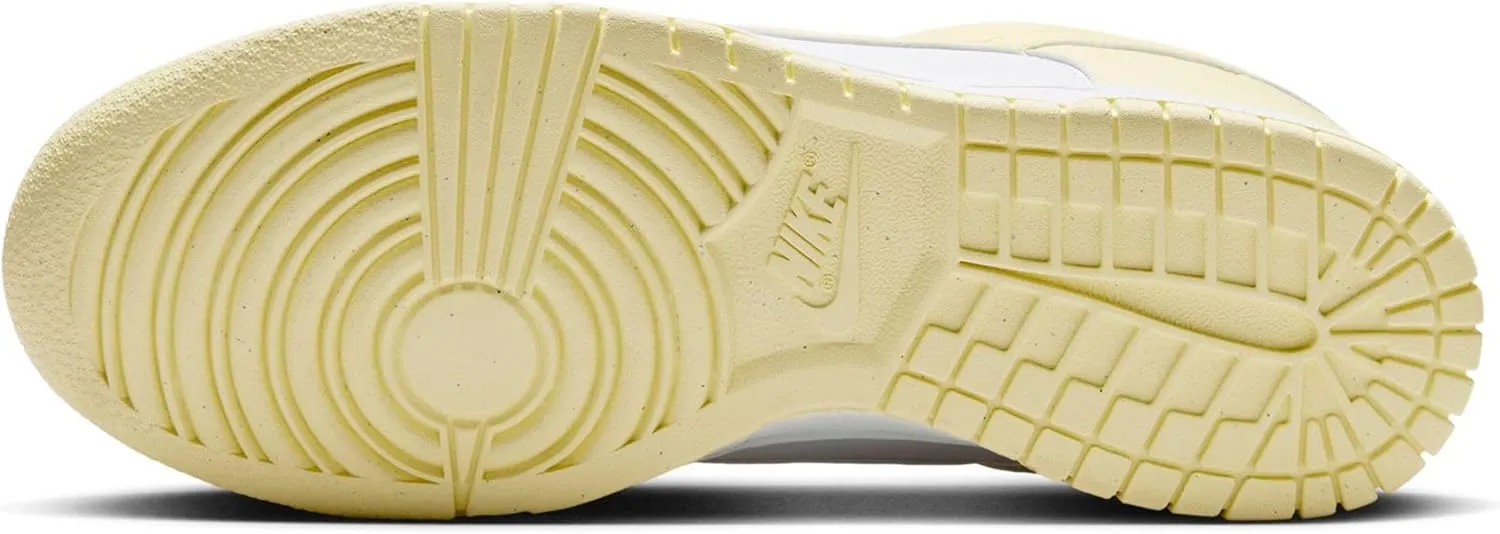Nike Women's W Dunk Low Next Nature Sneaker