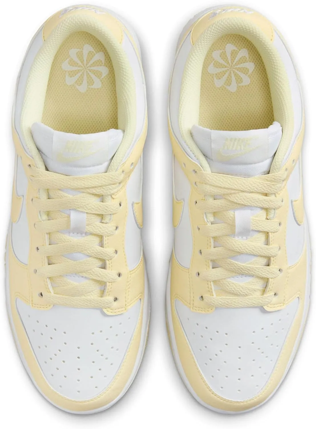 Nike Women's W Dunk Low Next Nature Sneaker
