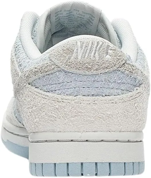 Nike Women's W Dunk Low Sneaker