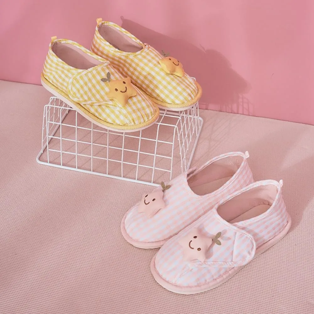 Non Slip Hospital Slippers for Women Labor and Delivery Ultra-Soft Comfortable Pregnancy Shoes Star Cute Warm Memory Foam Postpartum Slippers Maternity Foldable House Shoes Home Office Bathroom