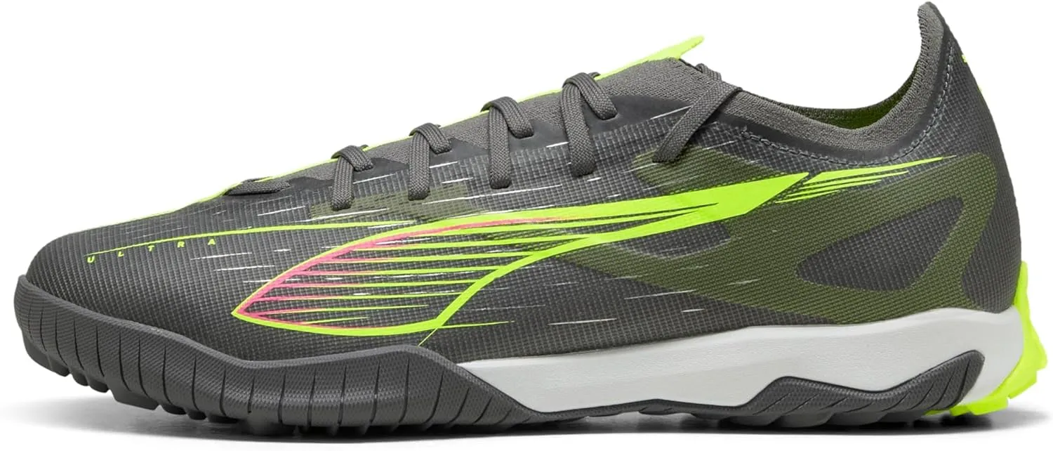 PUMA Men's Football Soccer Shoe