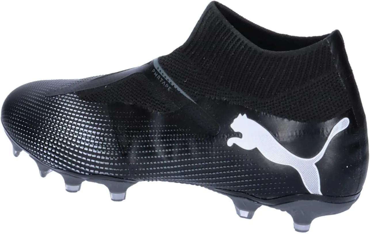PUMA Men's Football Soccer Shoe