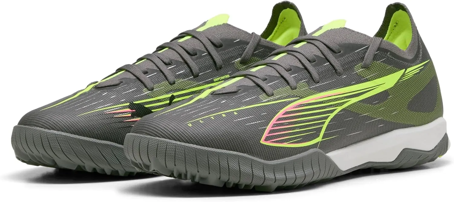 PUMA Men's Football Soccer Shoe