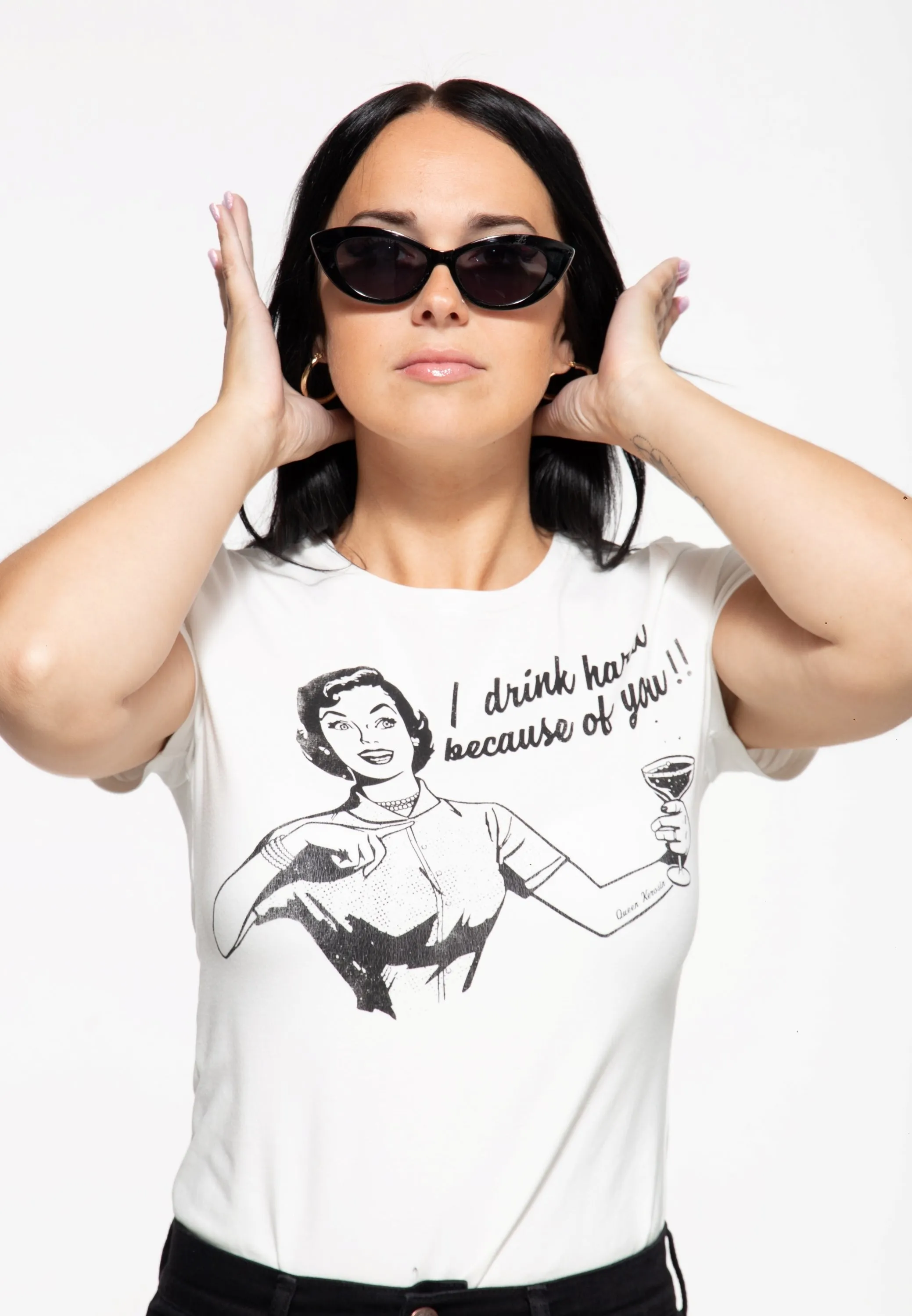 Retro T-Shirt «I drink hard»