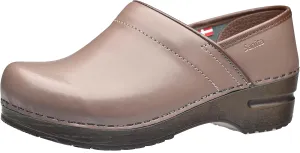 Sanita womens Clogs