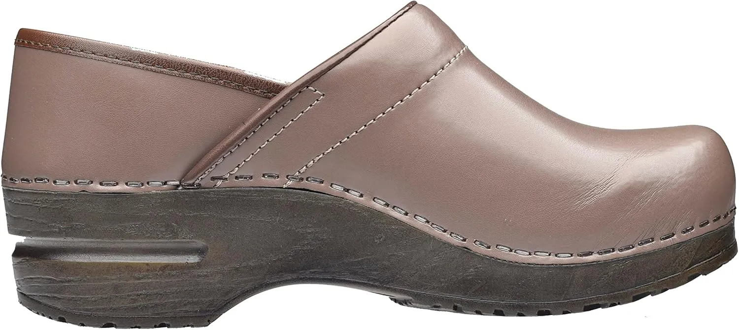 Sanita womens Clogs