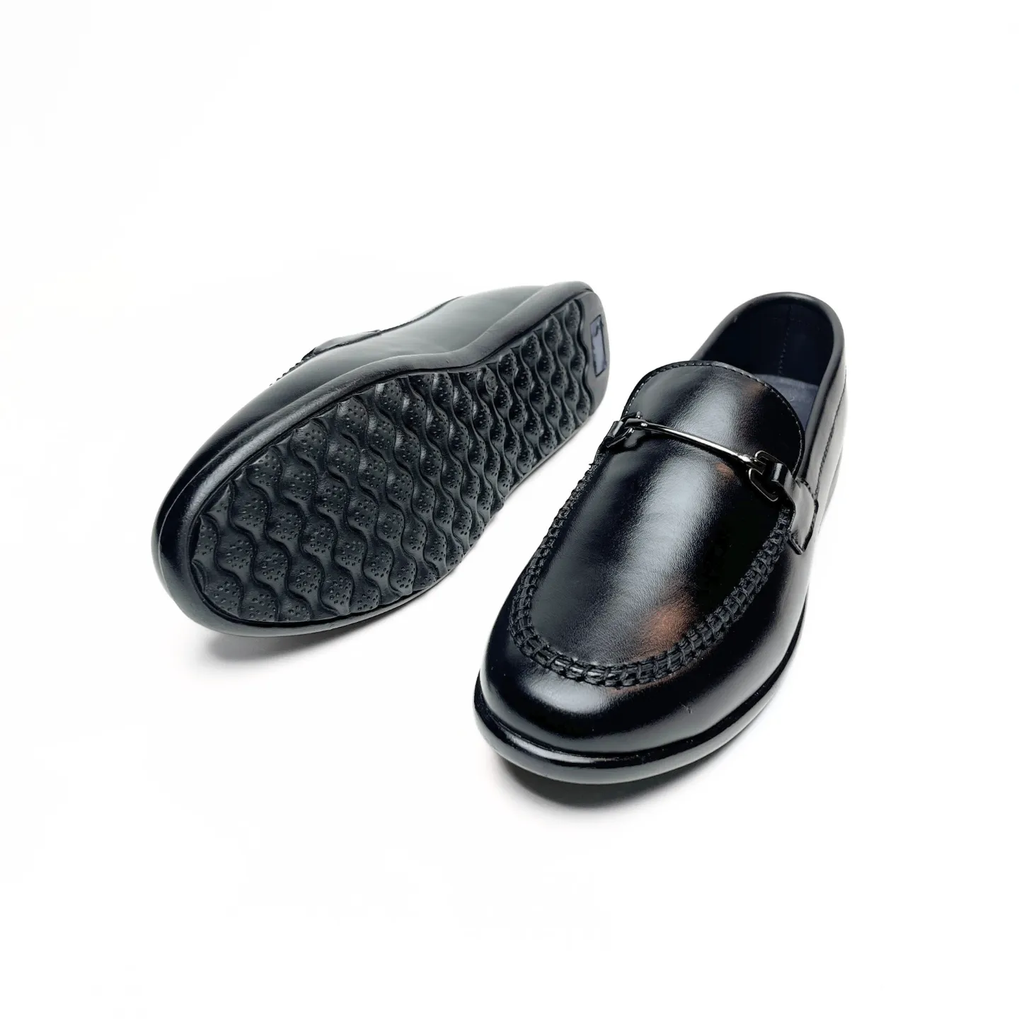 Shiny Buckle Loafers in Black