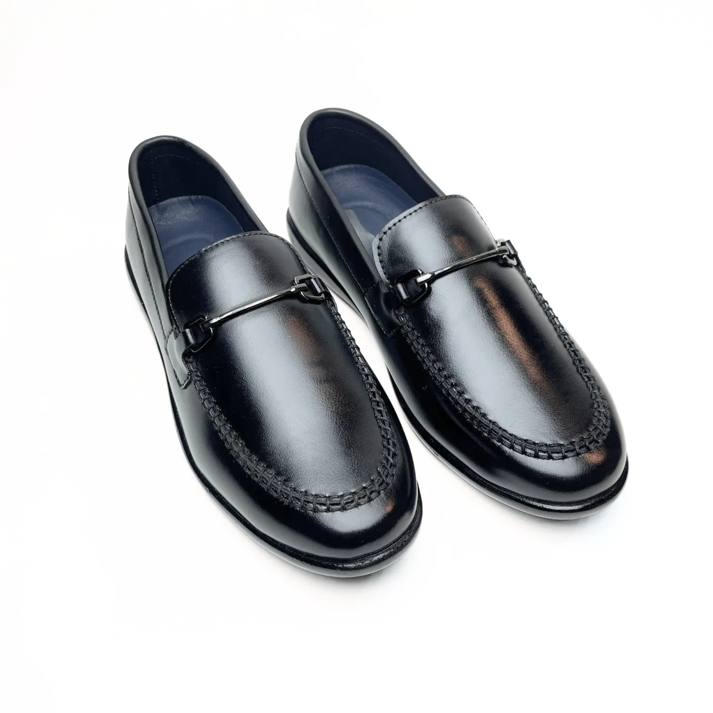 Shiny Buckle Loafers in Black