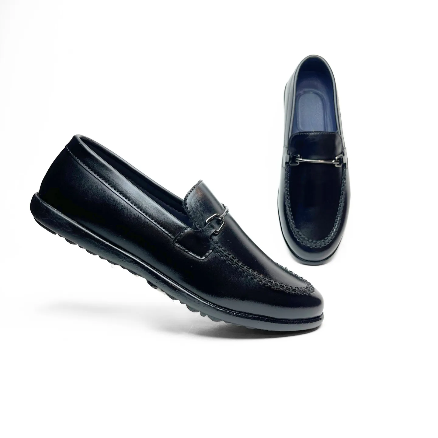 Shiny Buckle Loafers in Black